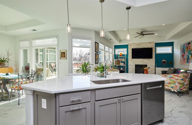 9970 Alexander Circle, West Des Moines, IA 50266