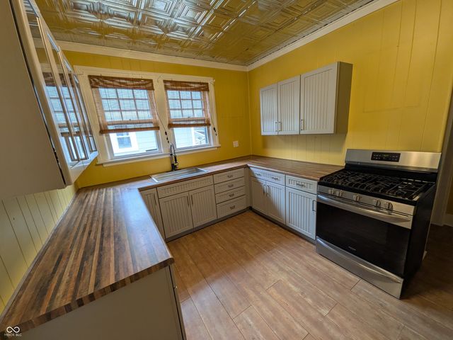 926 N Bancroft Street, Indianapolis, IN 46201