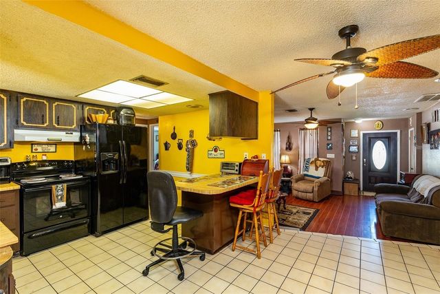 12095 102ND AVENUE, Seminole, FL 33778