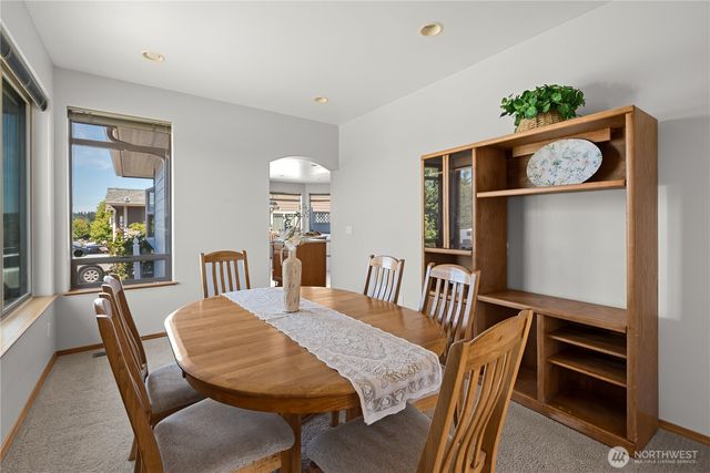 2175 SW Rock Rose Drive, Oak Harbor, WA 98277