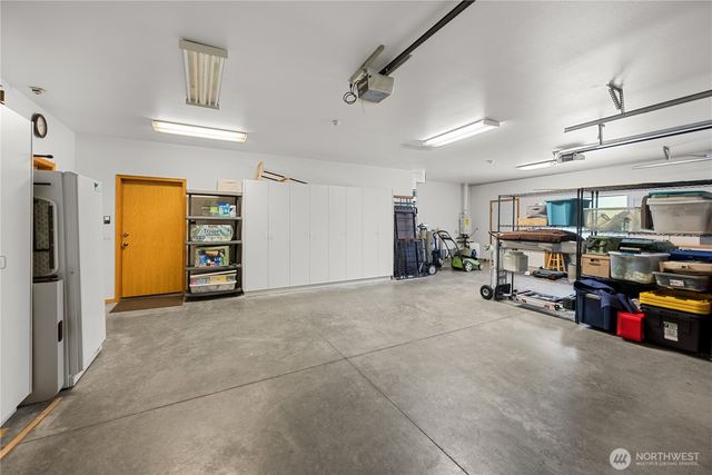 2175 SW Rock Rose Drive, Oak Harbor, WA 98277