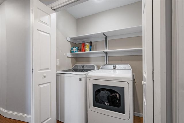 20865 Poplar Court, Spring Hill, KS 66083
