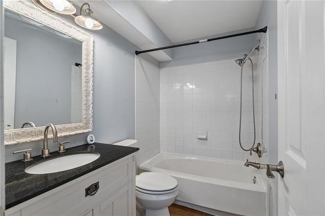 20865 Poplar Court, Spring Hill, KS 66083