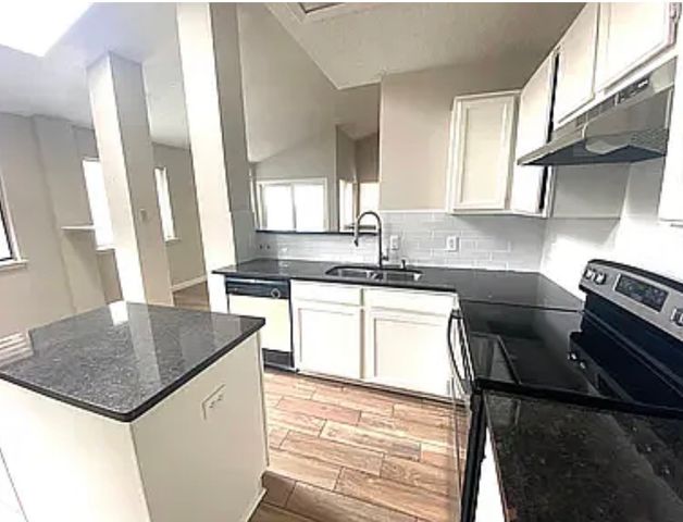 2614 TIMBERVIEW Circle, Corinth, TX 76210