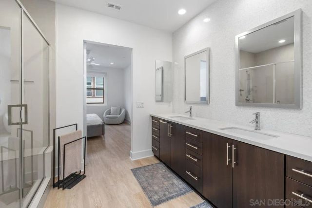 2622 Aperture Cir, San Diego, CA 92108