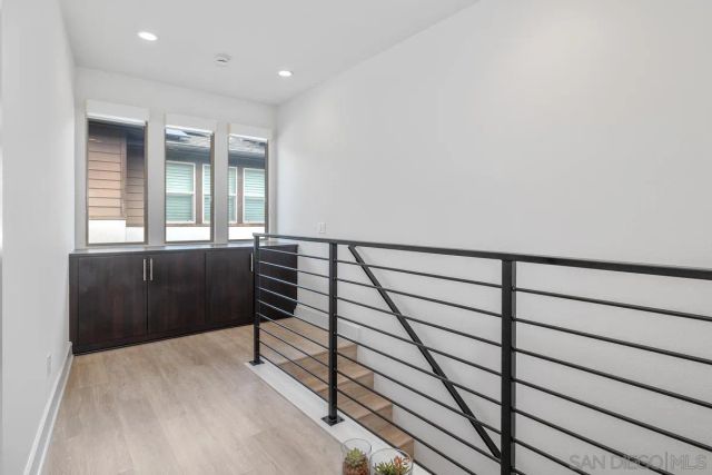 2622 Aperture Cir, San Diego, CA 92108