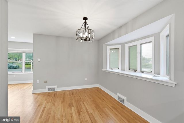 210 MOUNTAIN RD, Linthicum Heights, MD 21090