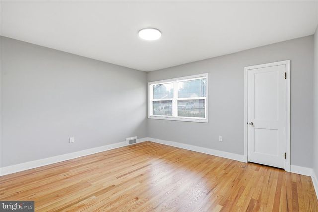 210 MOUNTAIN RD, Linthicum Heights, MD 21090