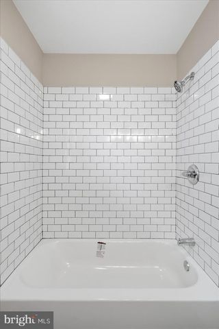 210 MOUNTAIN RD, Linthicum Heights, MD 21090