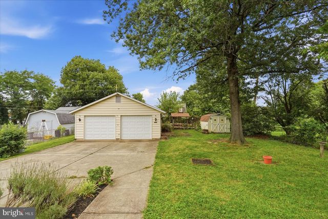 210 MOUNTAIN RD, Linthicum Heights, MD 21090
