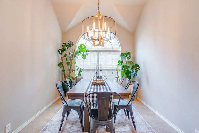3925 Glenwyck Drive, North Richland Hills, TX 76180