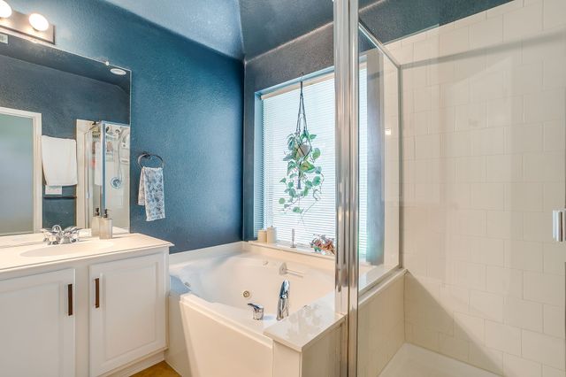 3925 Glenwyck Drive, North Richland Hills, TX 76180