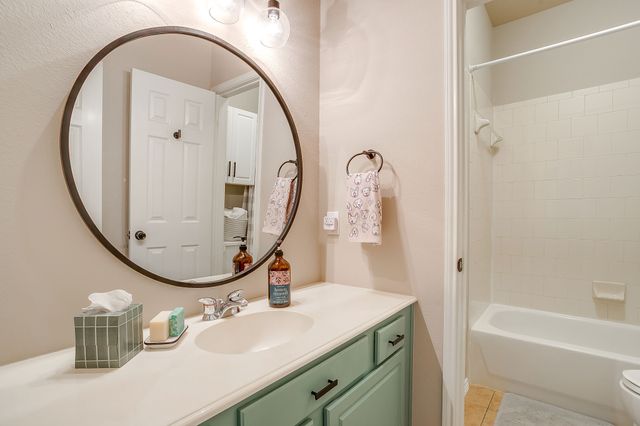 3925 Glenwyck Drive, North Richland Hills, TX 76180