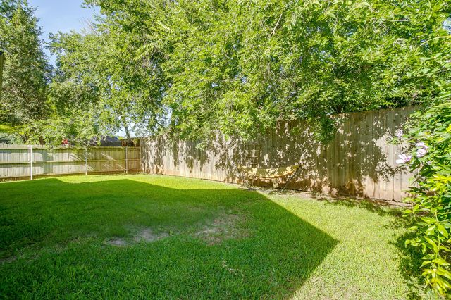 3925 Glenwyck Drive, North Richland Hills, TX 76180
