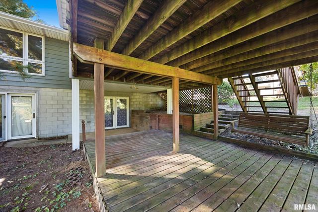 1315 STRAESSER Lane, Creve Coeur, IL 61610