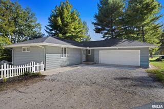 1315 STRAESSER Lane, Creve Coeur, IL 61610