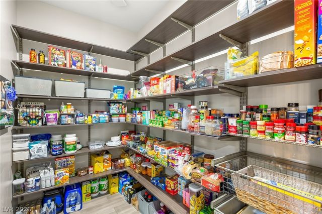 6294 Magnifico Circle, Las Vegas, NV 89149