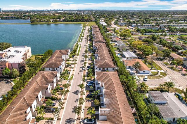 20674 NE 2nd Ct, Miami, FL 33179