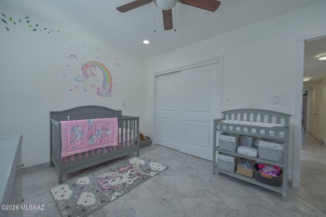 1129 W Middleton Road, Tucson, AZ 85704