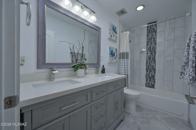 1129 W Middleton Road, Tucson, AZ 85704