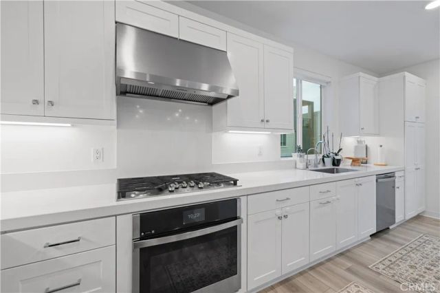 26799 Keystone Loop, Valencia, CA 91381