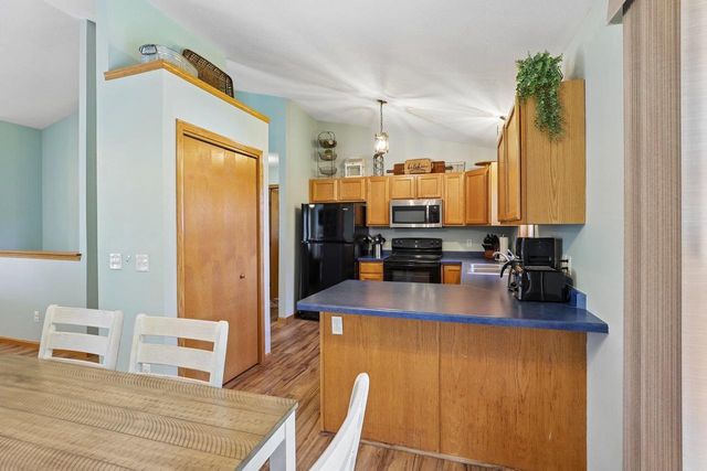 606 Garfield Avenue, Evansville, WI 53536