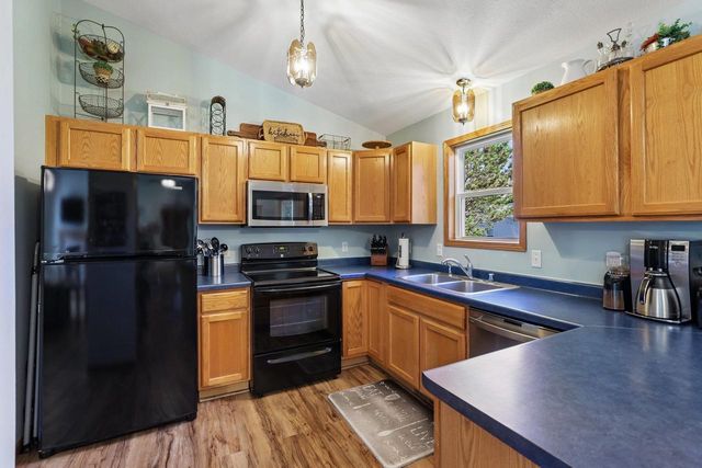 606 Garfield Avenue, Evansville, WI 53536
