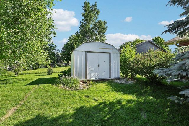606 Garfield Avenue, Evansville, WI 53536