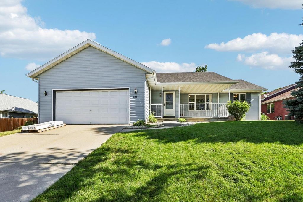 606 Garfield Avenue, Evansville, WI 53536