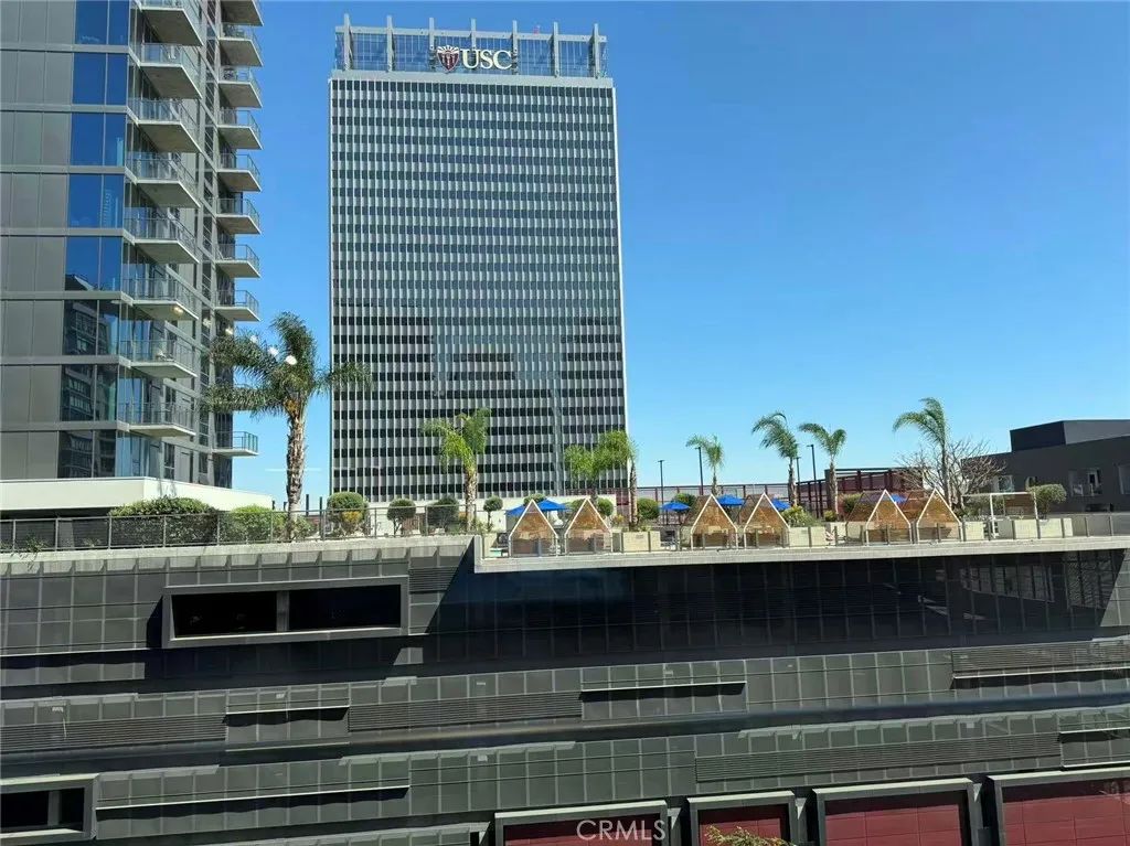 1155 S Grand Avenue 709, Los Angeles, CA 90015