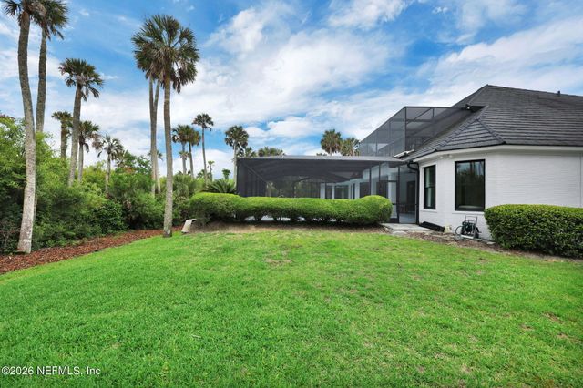3211 OLD BARN Court, Ponte Vedra Beach, FL 32082
