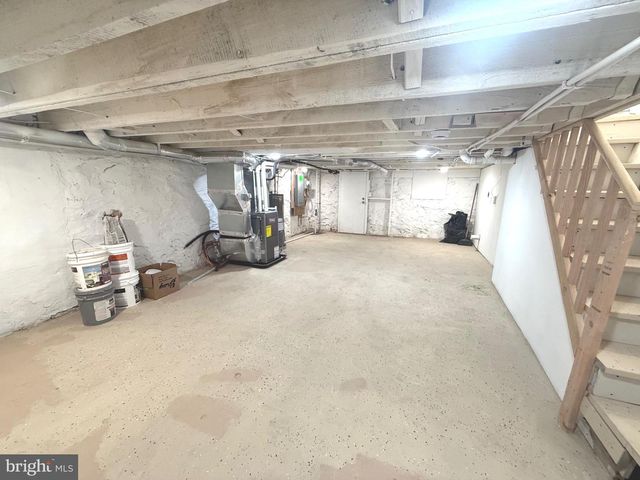 1601 N LONGWOOD ST, Baltimore, MD 21216
