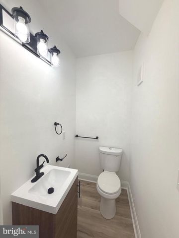1601 N LONGWOOD ST, Baltimore, MD 21216