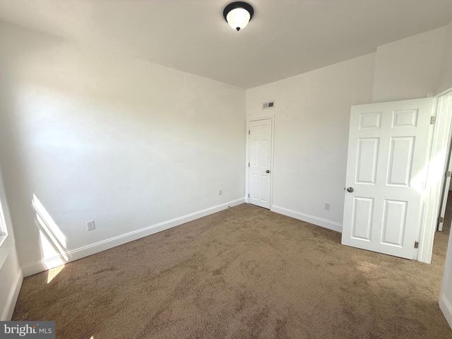 1601 N LONGWOOD ST, Baltimore, MD 21216