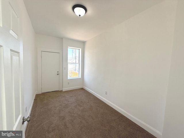 1601 N LONGWOOD ST, Baltimore, MD 21216