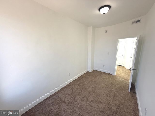 1601 N LONGWOOD ST, Baltimore, MD 21216