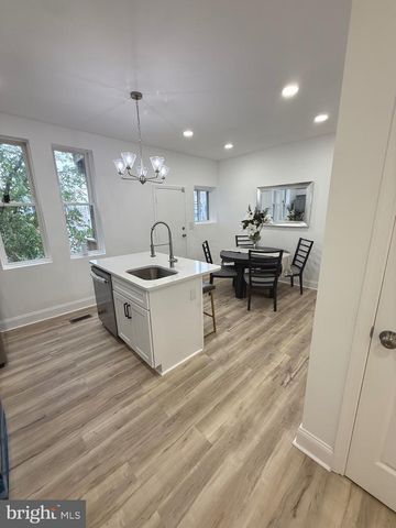 1601 N LONGWOOD ST, Baltimore, MD 21216