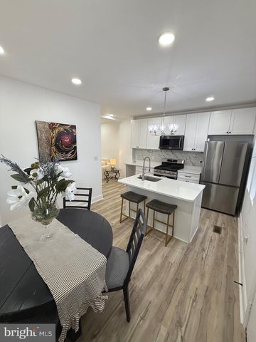 1601 N LONGWOOD ST, Baltimore, MD 21216