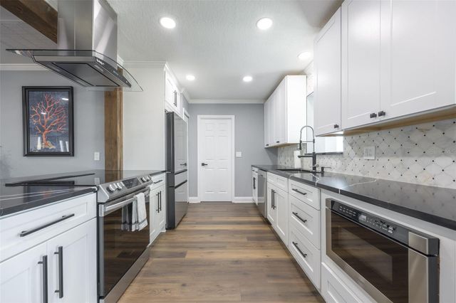 405 BLACKHAWK CIRCLE, Sun City Center, FL 33573