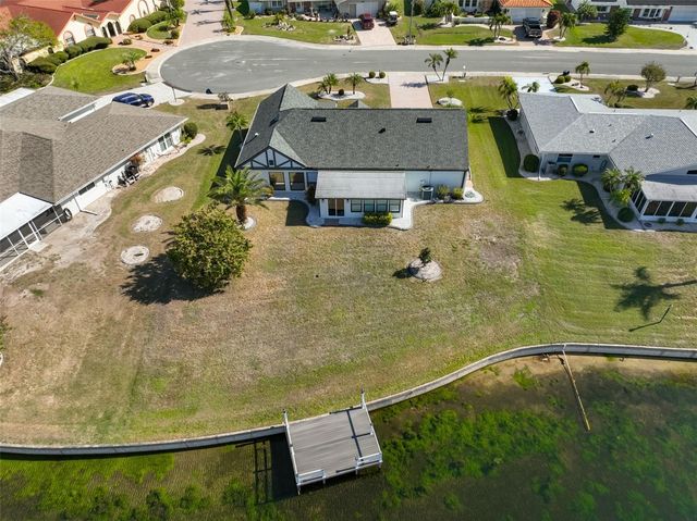 405 BLACKHAWK CIRCLE, Sun City Center, FL 33573