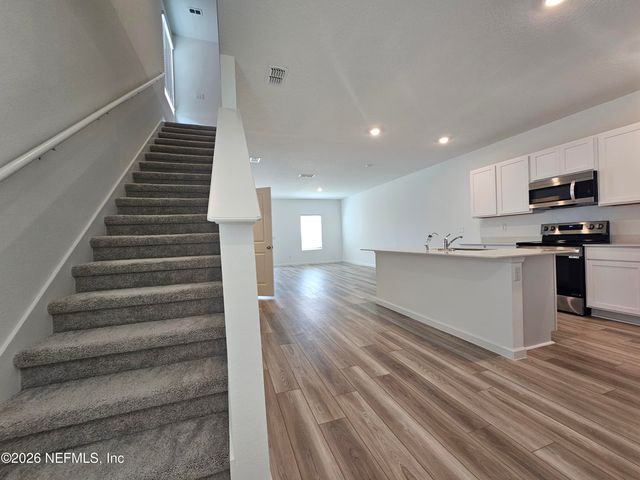 1705 GARDEN GROVE Court, Jacksonville, FL 32211