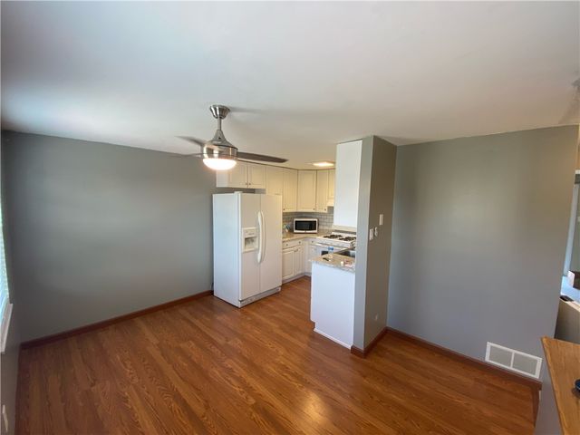84 Cortland Dr W, Kennedy Twp, PA 15136