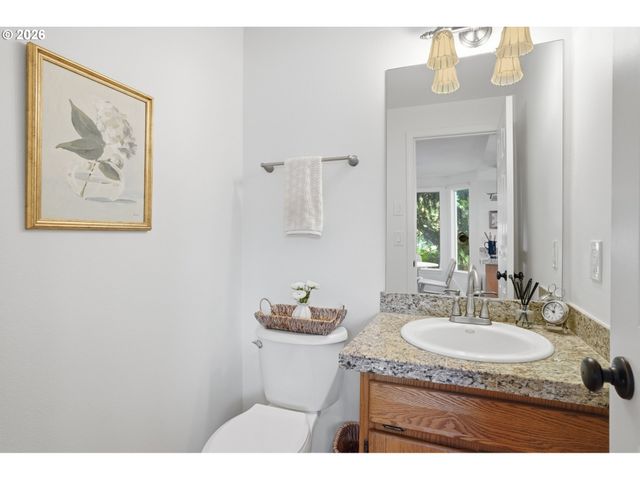 20182 Sw TILLAMOOK Ct, Tualatin, OR 97062