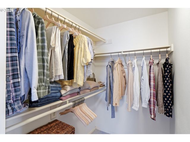 20182 Sw TILLAMOOK Ct, Tualatin, OR 97062