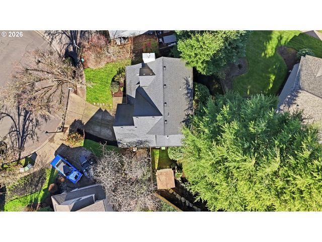20182 Sw TILLAMOOK Ct, Tualatin, OR 97062