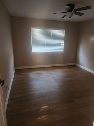 9902 Kings Walk Round, Houston, TX 77070