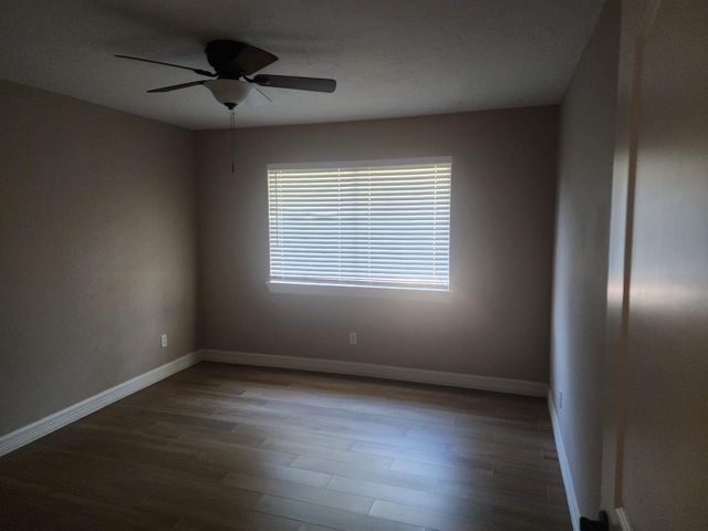 9902 Kings Walk Round, Houston, TX 77070