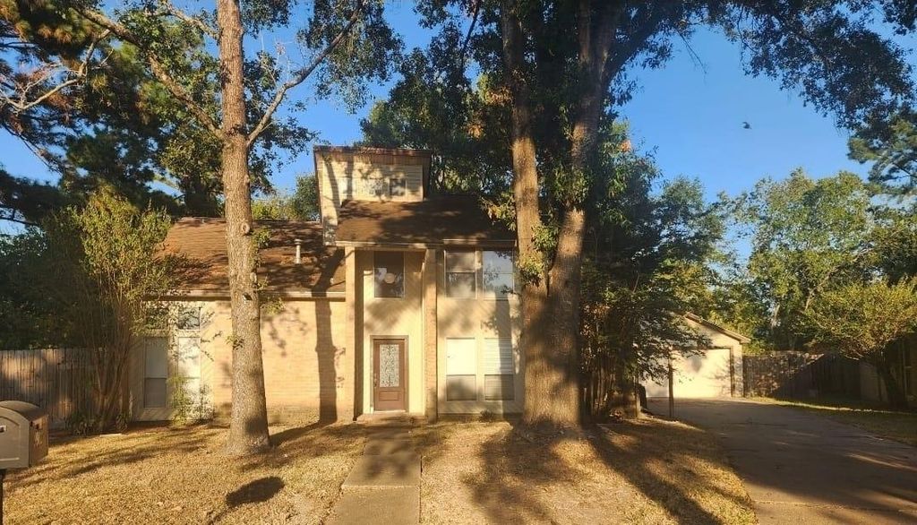 9902 Kings Walk Round, Houston, TX 77070