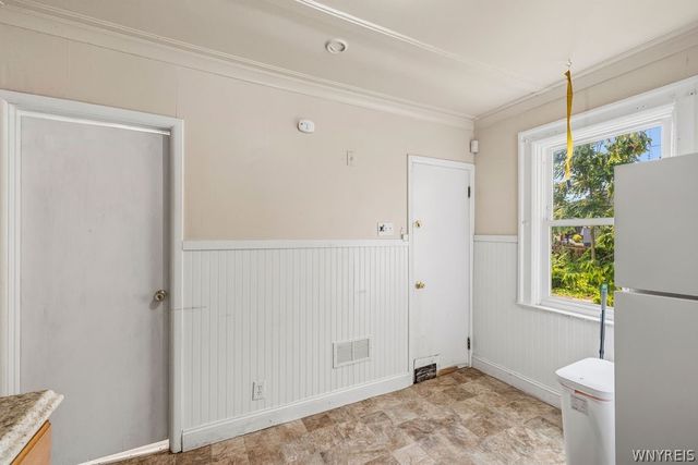 37 Northrup Place, Buffalo, NY 14214