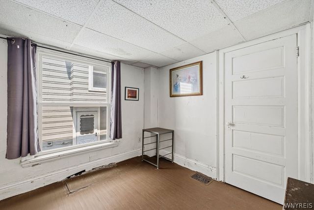 37 Northrup Place, Buffalo, NY 14214